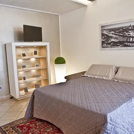 Castello San Felice Bed & Breakfast *