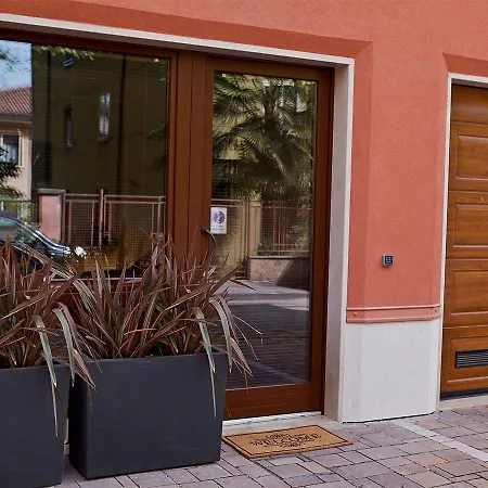 Castello San Felice Bed & Breakfast *